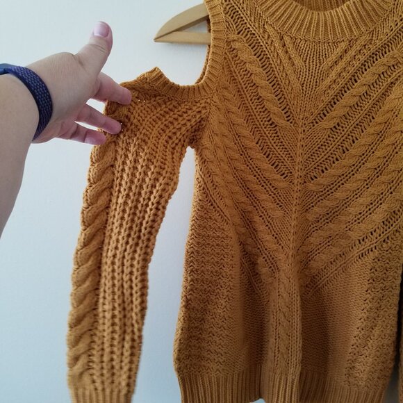Aeropostale off the shoulder cold shoulder brown sweater cables size S - Picture 2 of 10